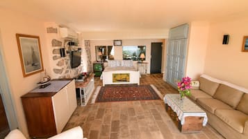 Suite with Private Garden and Private Pool | Minibar, in-room safe, soundproofing, iron/ironing board
