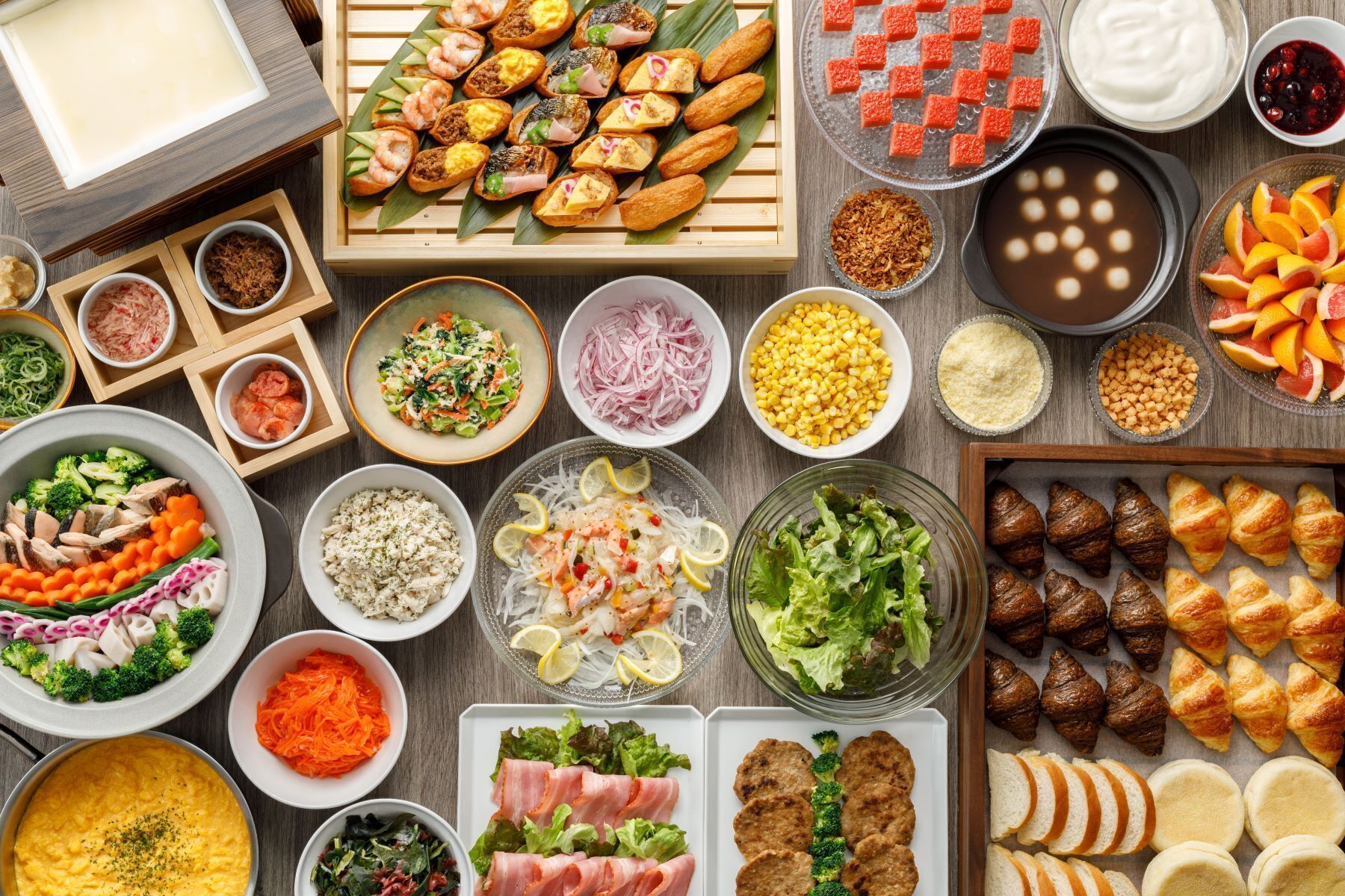 daily buffet breakfast (jpy 1540 per person)