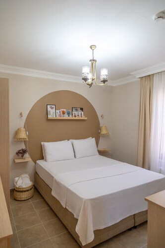 Cunda Sır Otel