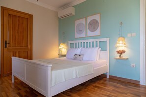 Deluxe Double Room, 1 Double Bed, Non Smoking, Sea View