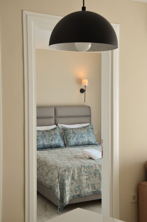 Exclusive Penthouse | Egyptian cotton sheets, premium bedding, memory-foam beds, in-room safe