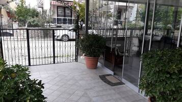 Entrée de l’hébergement