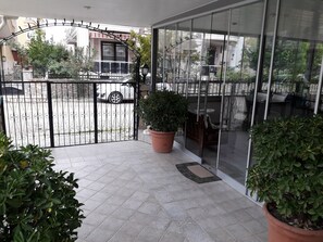 Entrée de l’hébergement