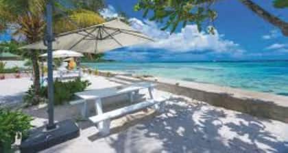 Le Nautique Luxury Beachfront Apartments