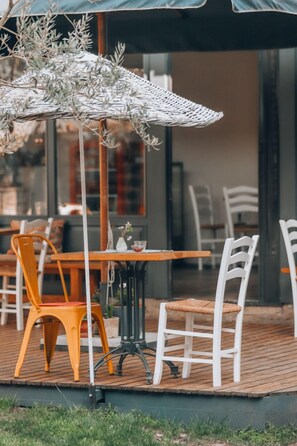 Terrace/patio - Attalos Suites Hotel (Bergama)