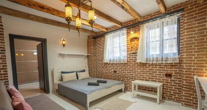 Attalos Suites Hotel