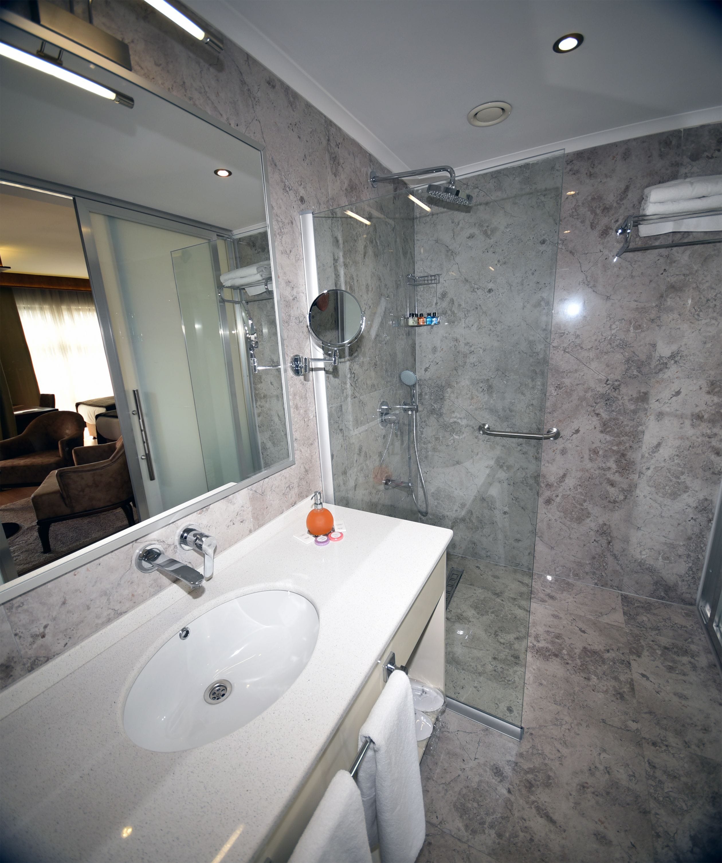 shower, free toiletries, hair dryer, slippers