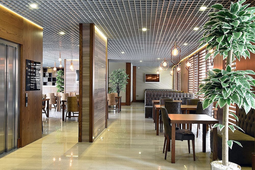 The Elegant Hotel