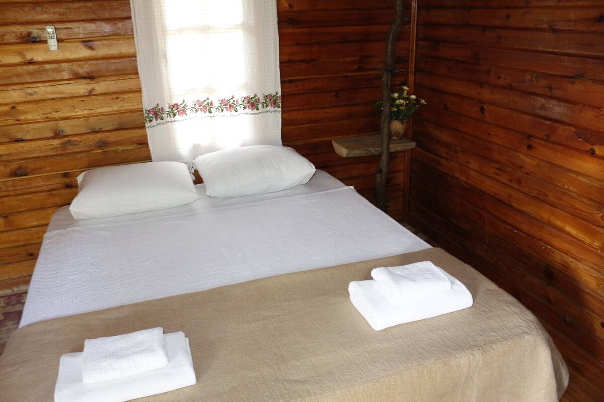 Bungalow | Escritorio, cunas gratuitas, wifi gratis y decoración individual