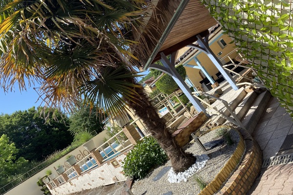 Seasonal outdoor pool, open 9:00 AM to 8:00 PM, sun loungers