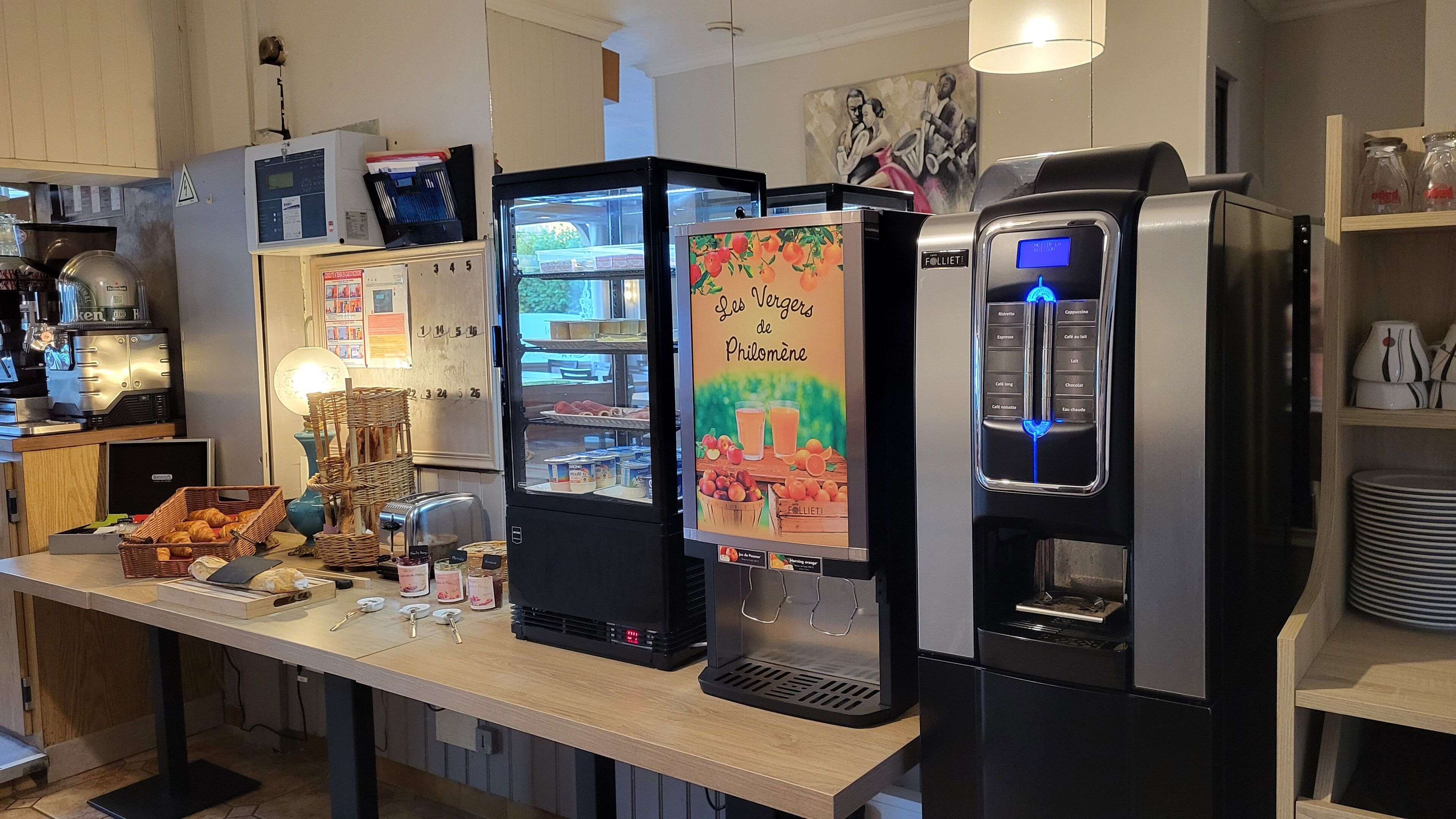 daily buffet breakfast (eur 8.90 per person)