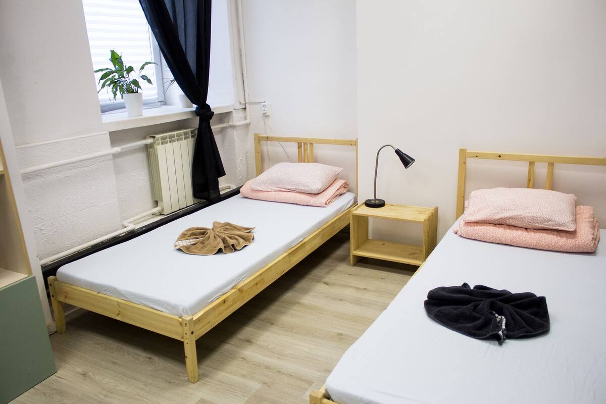 Basic Twin Room, 2 Single Beds