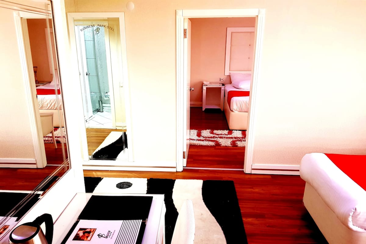 Premium bedding, minibar, in-room safe, desk