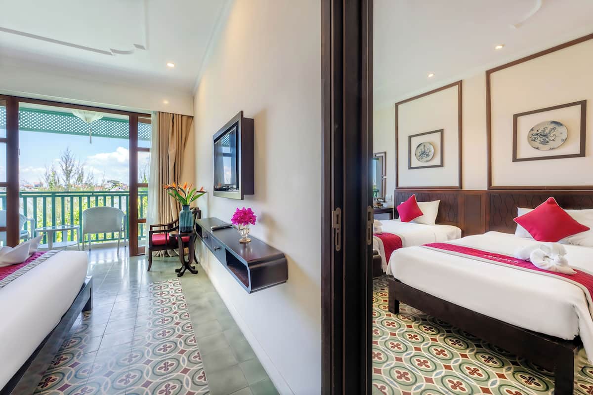Kamar Keluarga | Pemandangan dari kamar
