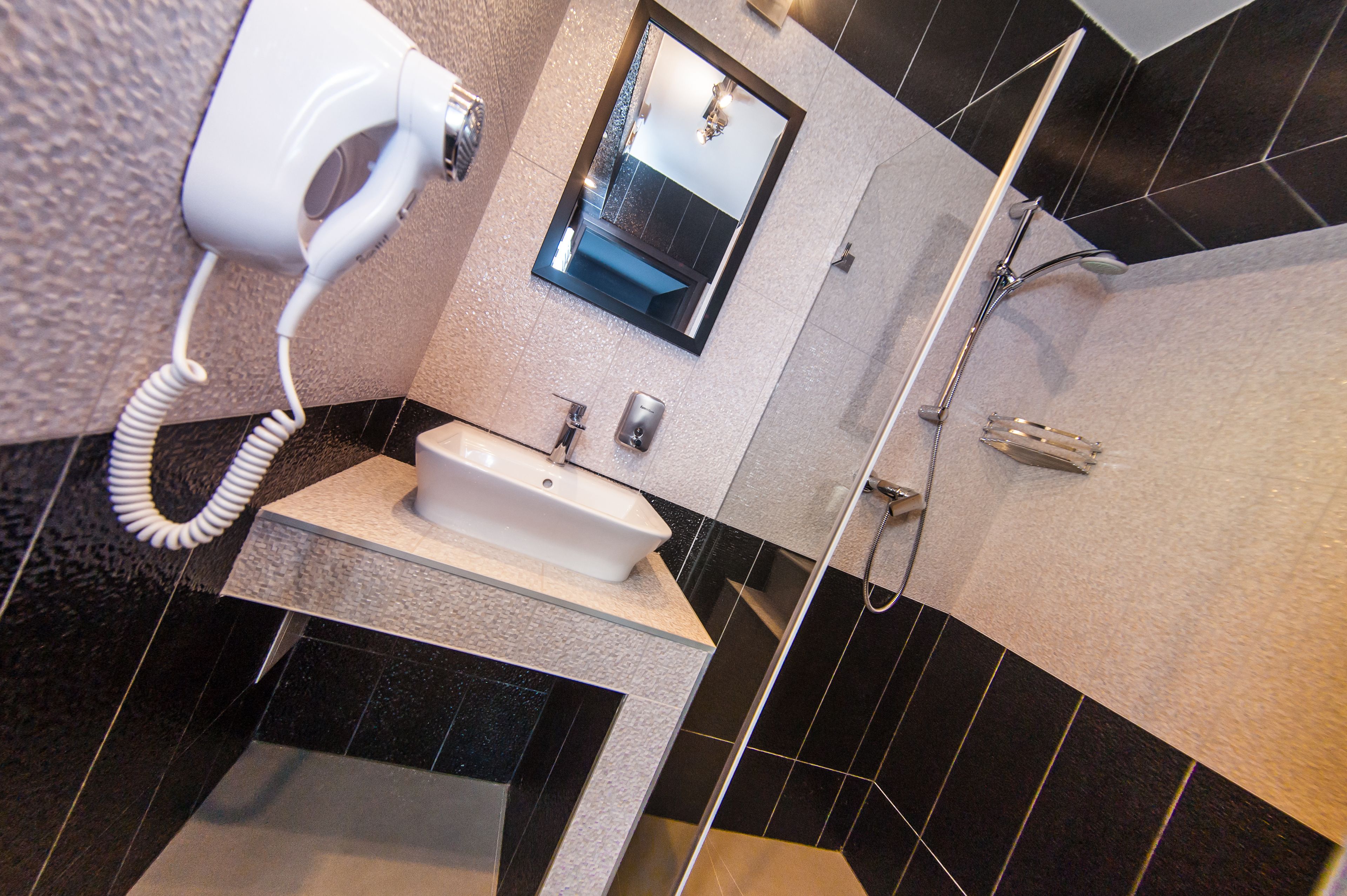 shower, free toiletries, hair dryer, bathrobes