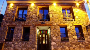 Exterior