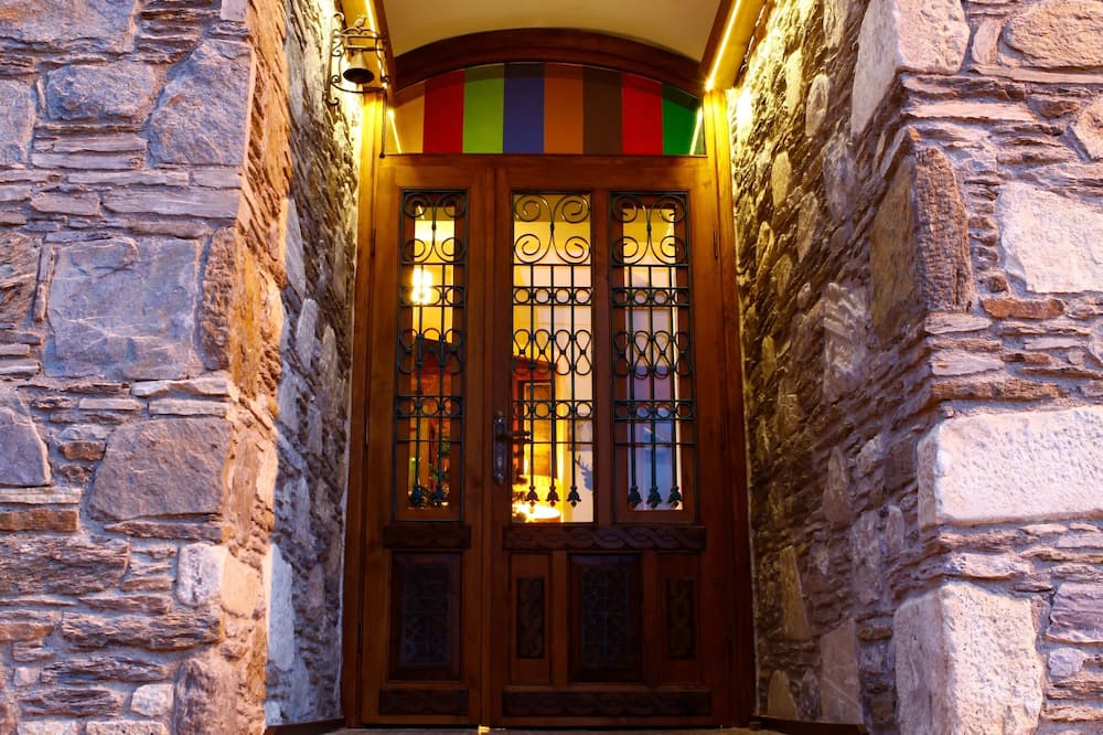 İbri Boutique hotel