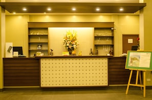 Reception - Seasons Hotel and Convention Center (San Jose)