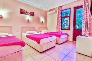 Standard Triple Room | Desk, iron/ironing board, free cribs/infant beds, free WiFi - Pinar Pansiyon (Kas)