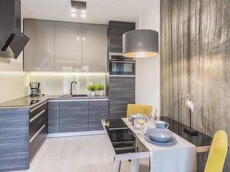 Apartment (Solna B203) | Private kitchenette | Fridge, stovetop, coffee/tea maker, electric kettle