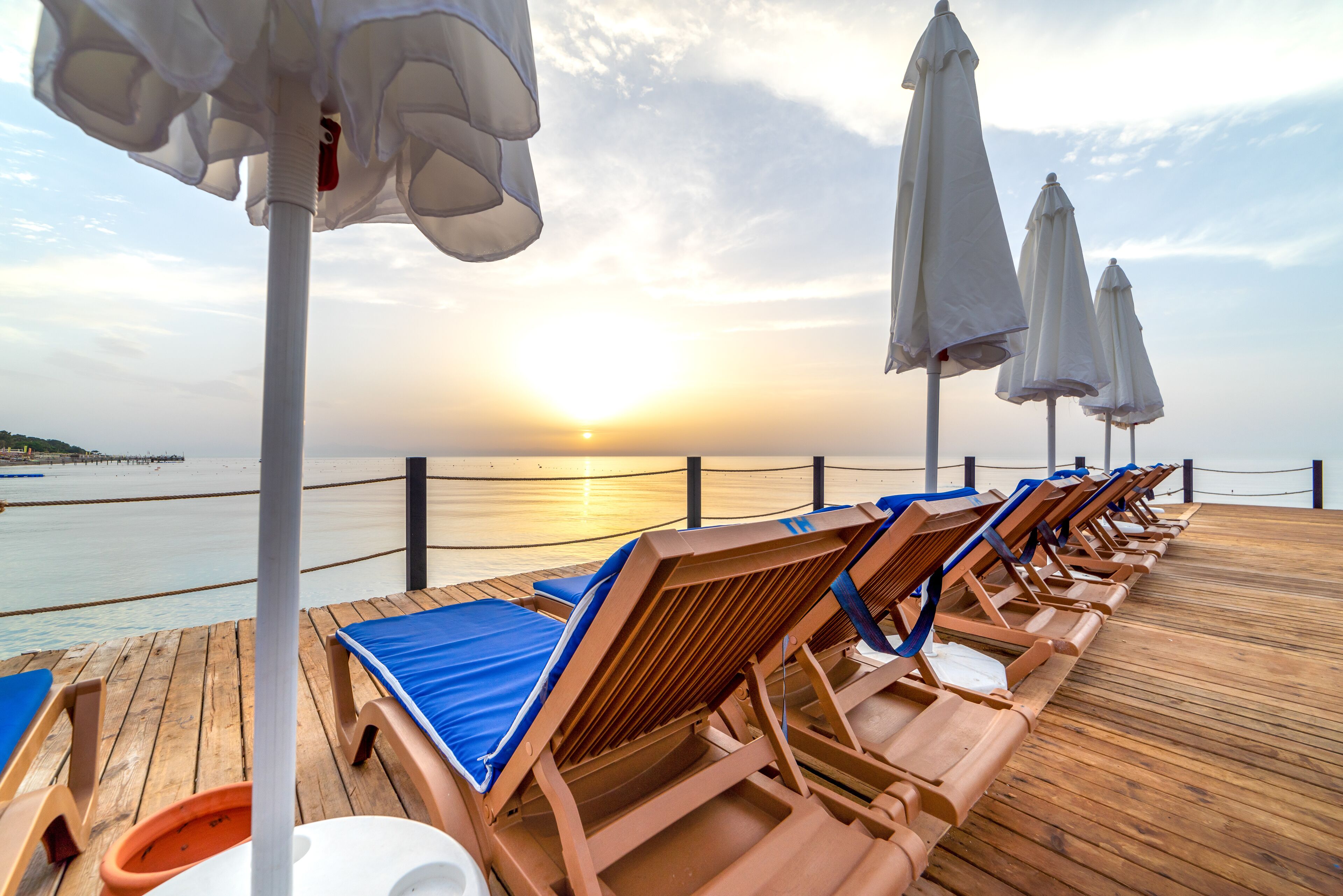 Plage privée à proximité, chaise longue, parasol, serviettes de plage