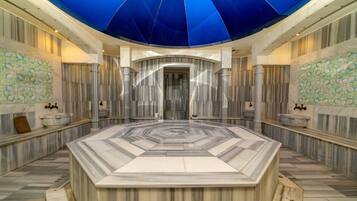 Sauna, hot tub, steam room, Turkish bath/hammam, body treatments