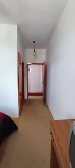 In-room safe, desk, iron/ironing board, free WiFi - Hotel Baykal (Bogazkale)