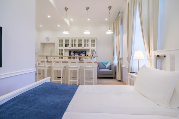 Suite (Arctic) | Caja fuerte, decoración individual, mobiliario individual