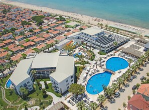 Exterior - Palm Wings Beach Resort & Spa Kusadasi- All Inclusive (Kusadasi)