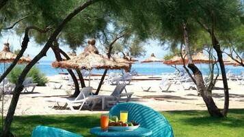 Private beach, white sand, free beach cabanas, sun-loungers