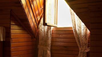 Triple Room (Attic)