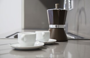 Kopi dan/atau pembancuh kopi