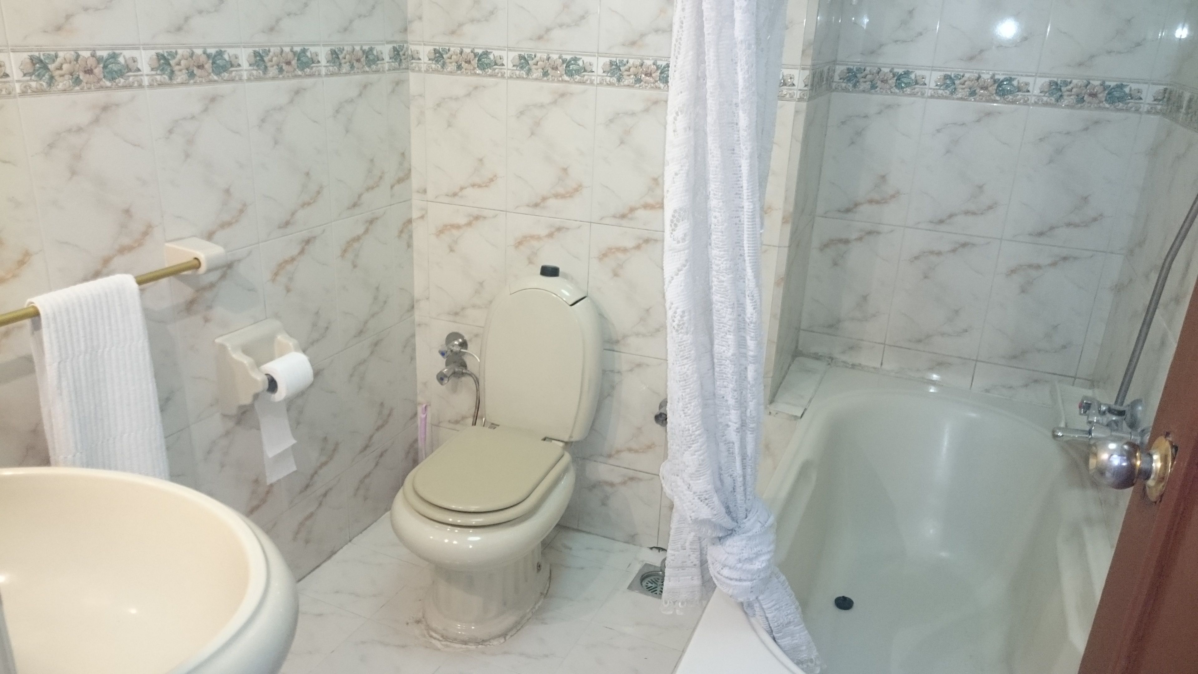 double room, river view | bathroom | shower