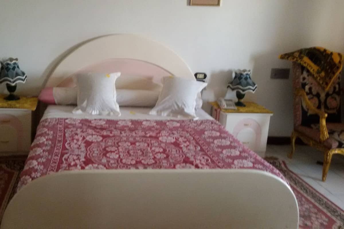 Double Room, River View | Peti besi dalam bilik, Wi-fi percuma