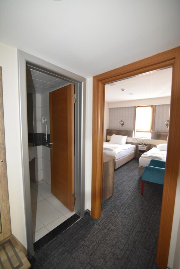 Ropa de cama de alta calidad y minibar