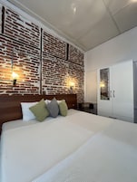 Quarto casal ou duplo standard | Frigobar, escrivaninha, quartos à prova de som