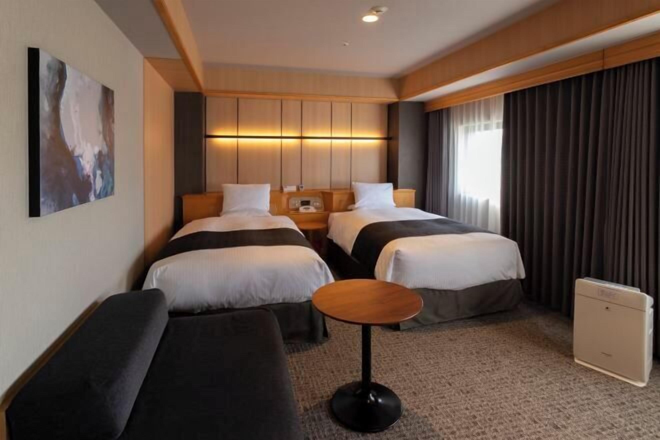 In-room safe, desk, free WiFi, bed sheets