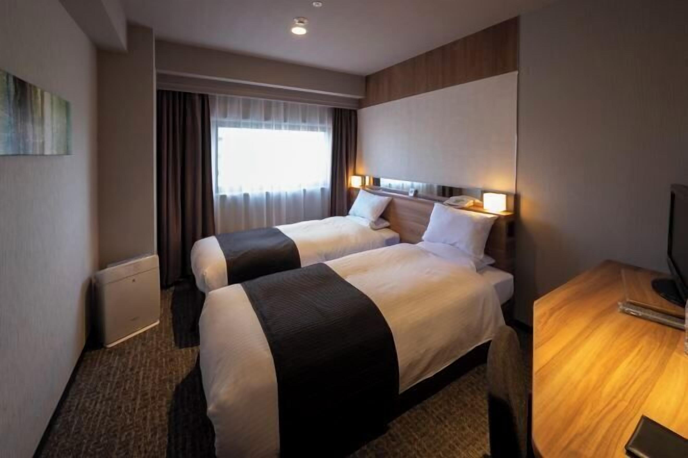 In-room safe, desk, free WiFi, bed sheets