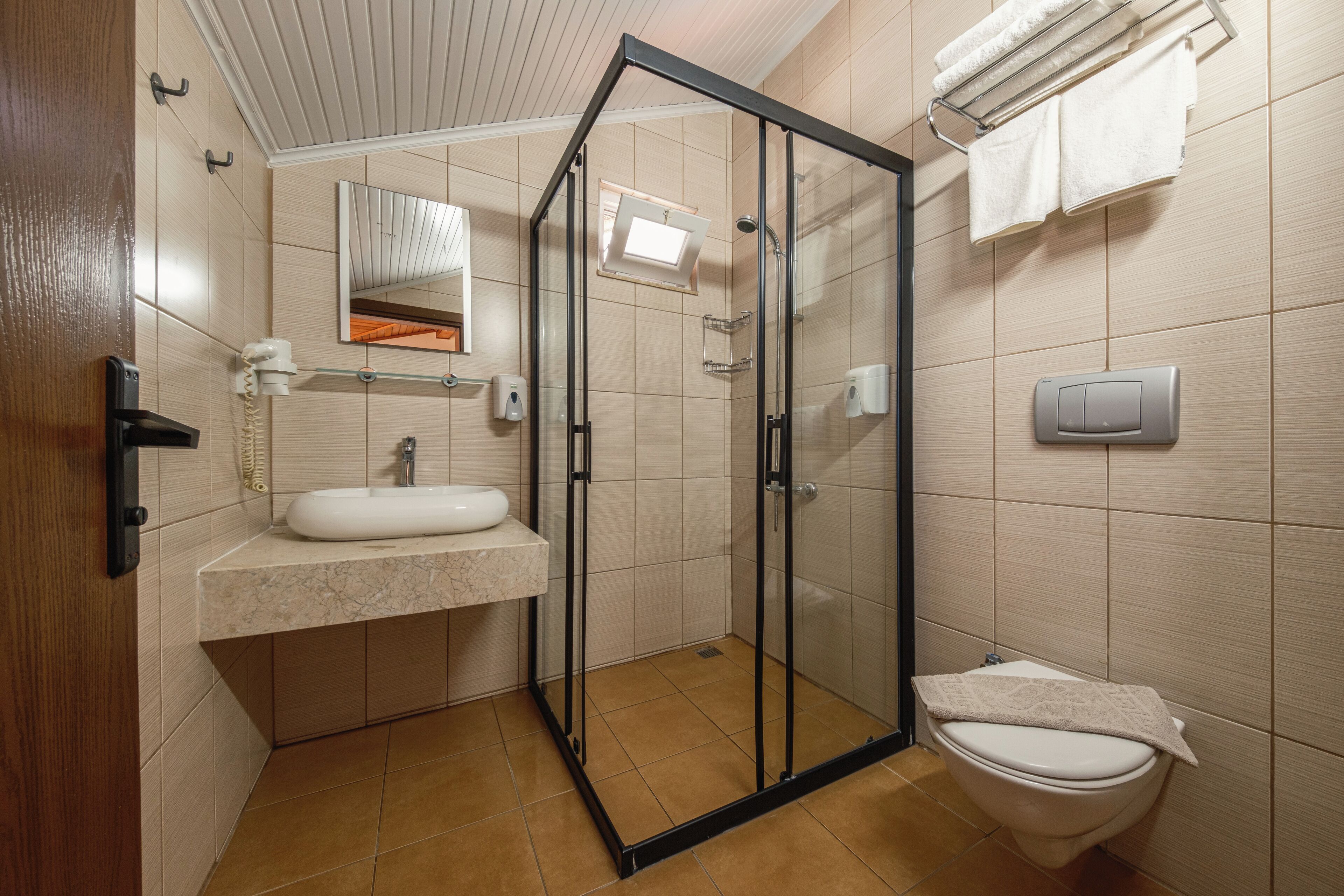 Photo - Ten Apart Hotel