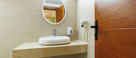 Kamar mandi