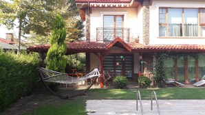 Outdoor pool - Well Done Hotel (Sapanca)