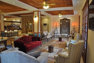 Sala de estar en el lobby