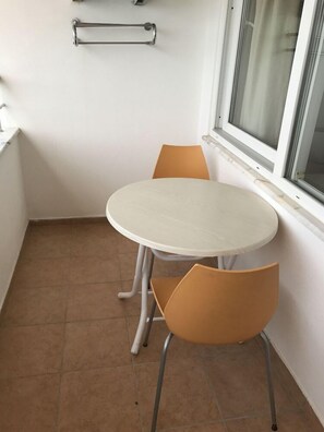 Outdoor dining - Muz Hotel (Antalya)