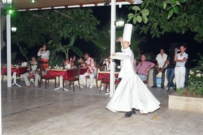 Outdoor banquet area - Muz Hotel (Antalya)
