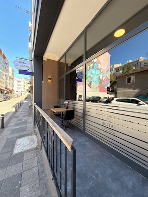 Front of property - Rota Hotel Kadıköy (Istanbul)