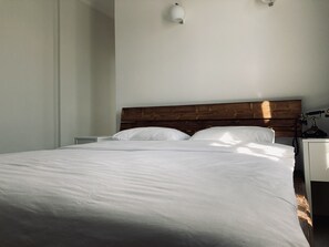 豪華雙人房, 海景 | 迷你吧、遮光布/窗簾、熨斗/熨衣板、免費無線上網