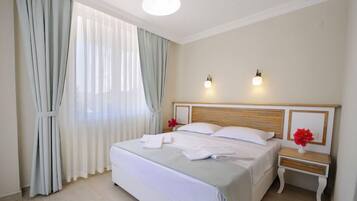 Comfort-Doppelzimmer, Poolblick