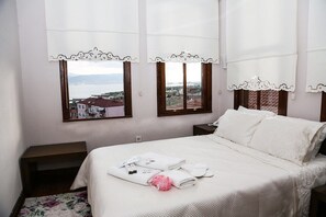 View from room - Izmit Otel (Izmit)