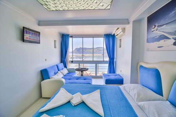 26-Zoll-Flachbildfernseher mit Satellitenempfang, Fernseher