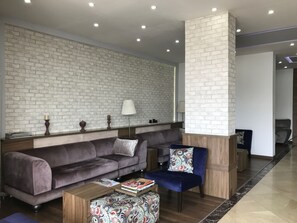 Executive lounge - Hande Hotel (Mustafakemalpasa)